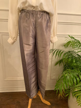 Load image into Gallery viewer, Taupe Silk Pants (Size X-Small)