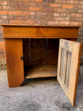 Load image into Gallery viewer, Antique Pine Dry Sink