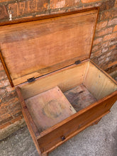 Load image into Gallery viewer, Antique Pine Dry Sink/Commode