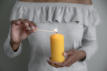 Load image into Gallery viewer, Narrow 5&quot; Beeswax Candle