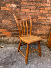 Load image into Gallery viewer, Antique Pine Arrowback Chair
