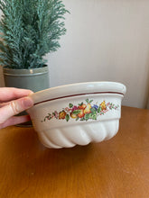 Load image into Gallery viewer, Vintage Porcelain Mold