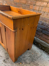 Load image into Gallery viewer, Antique Pine Dry Sink
