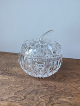 Load image into Gallery viewer, Pretty Crystal Lidded Dish