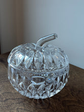 Load image into Gallery viewer, Pretty Crystal Lidded Dish