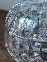 Load image into Gallery viewer, Pretty Crystal Lidded Dish