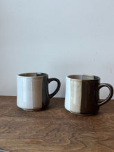 Load image into Gallery viewer, Pair of Diner Style Brown Stripe Mugs