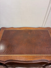 Load image into Gallery viewer, Vintage French Provincial Side Table