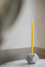 Load image into Gallery viewer, Elegant Beeswax Candles (Set of 10)