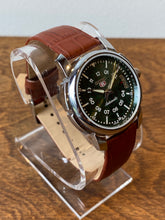 Load image into Gallery viewer, Vintage SEIKO 5 Automatic Sports Watch