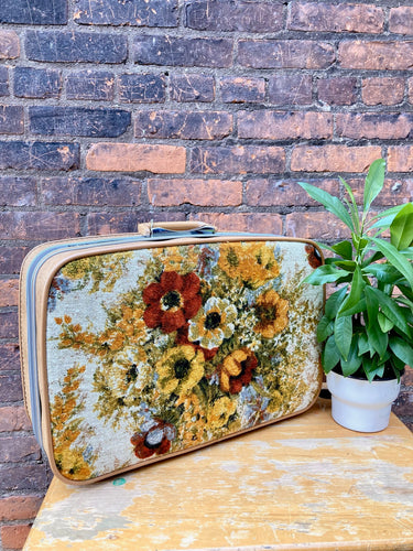 Vintage & RARE 1960’s Samsonite Safari III Soft Sided Suitcase With Floral Print And Original Key - Collectible