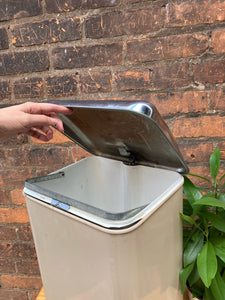 Vintage Kitchen Waste Bin