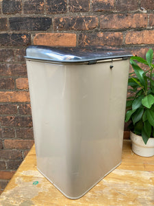 Vintage Kitchen Waste Bin