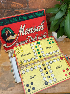 Vintage Mensch Argere Dich Nicht German Language Board Game