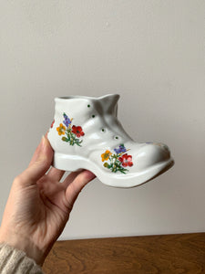 Darling Floral Boot Vase or Pen Holder!