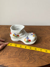 Load image into Gallery viewer, Darling Floral Boot Vase or Pen Holder!