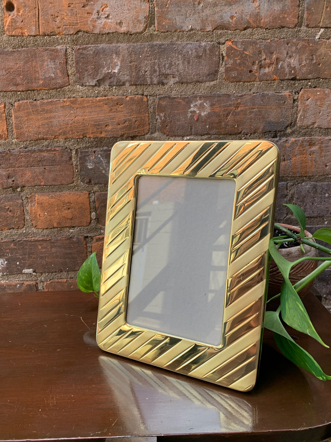 Fabulous Vintage Striped Brass Frame 8 x 10