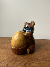 Load image into Gallery viewer, Amazing c1960s Raccoon and Acorn Nesting Salt and Pepper Shaker Set