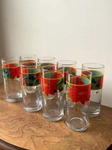 Fun Vintage Set of 4 Christmas Glasses