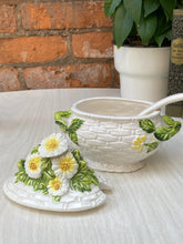 Load image into Gallery viewer, Vintage Lefton Daisy Japan Soup Tureen