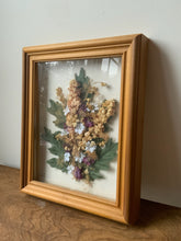 Load image into Gallery viewer, Beautiful Gramed Dried Floral Arrangement