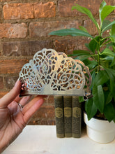 Load image into Gallery viewer, Vintage EP Metal Napkin Holder