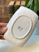 Load image into Gallery viewer, Pretty Vintage Soap Dish Made in Japan