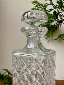 Beautiful Diamond Cut Crystal Decanter