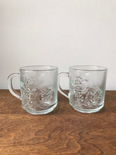 Load image into Gallery viewer, Pair of Vintage Glass Mugs