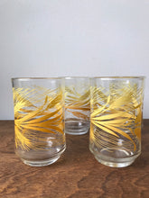 Load image into Gallery viewer, Fantastic Vintage Yellow Wheat Juice Cups (Set of 5)