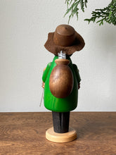 Load image into Gallery viewer, Vintage German Smoker ‘Brush Man”