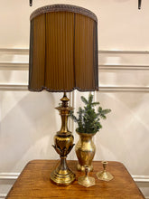 Load image into Gallery viewer, Vintage Hollywood Glam Brass Lotus Lamp