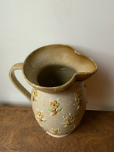 Load image into Gallery viewer, Vintage Wenda Medway England Water Pitcher Vase