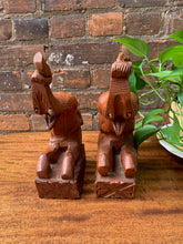 Load image into Gallery viewer, Pair of Wooden Elephant Bookends