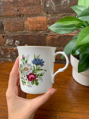 Lovely Vintage Floral Mug