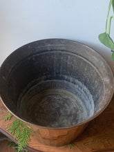 Load image into Gallery viewer, Beautiful Large Brass Decorative Planter