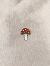 Load image into Gallery viewer, Mushroom Enamel Pin