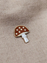 Load image into Gallery viewer, Mushroom Enamel Pin