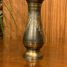 Load image into Gallery viewer, Stunning Set of Vintage Etched Brass Vases