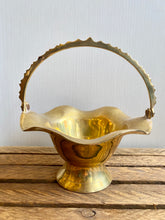 Load image into Gallery viewer, Brass Basket 7”