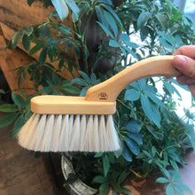 Load image into Gallery viewer, Dusting Hand Brush