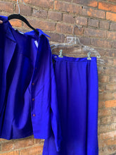 Load image into Gallery viewer, Vintage Purple Two Piece Skirt Set (Medium)