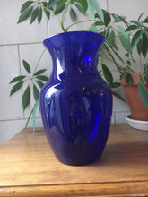 Load image into Gallery viewer, Pretty Cobalt Blue Vase